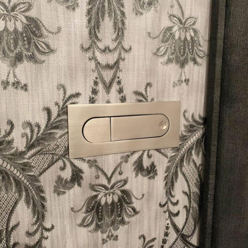 Elyra | Lámpara de pared moderna con LED para mesita de noche con luz ambiental trasera