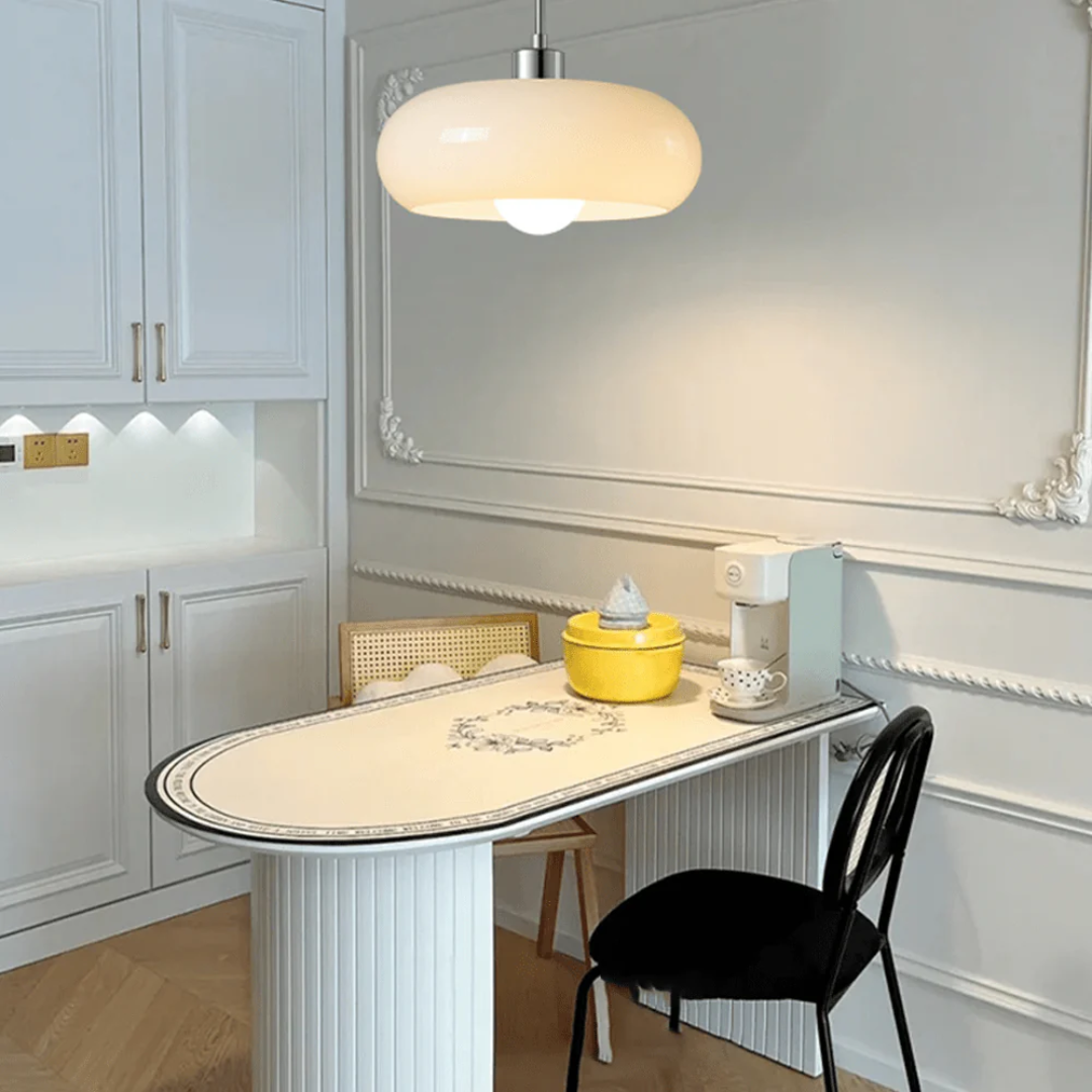 Evara | Suspension en verre moderne avec éclairage chaleureux