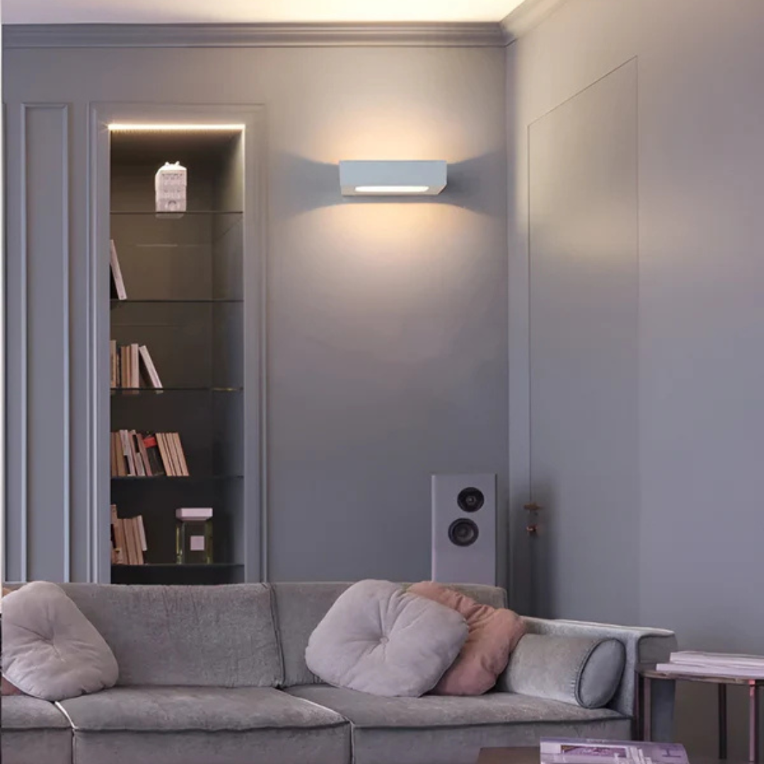 Lunara Adjustable LED Wall Lamp For Indoor Living Areas