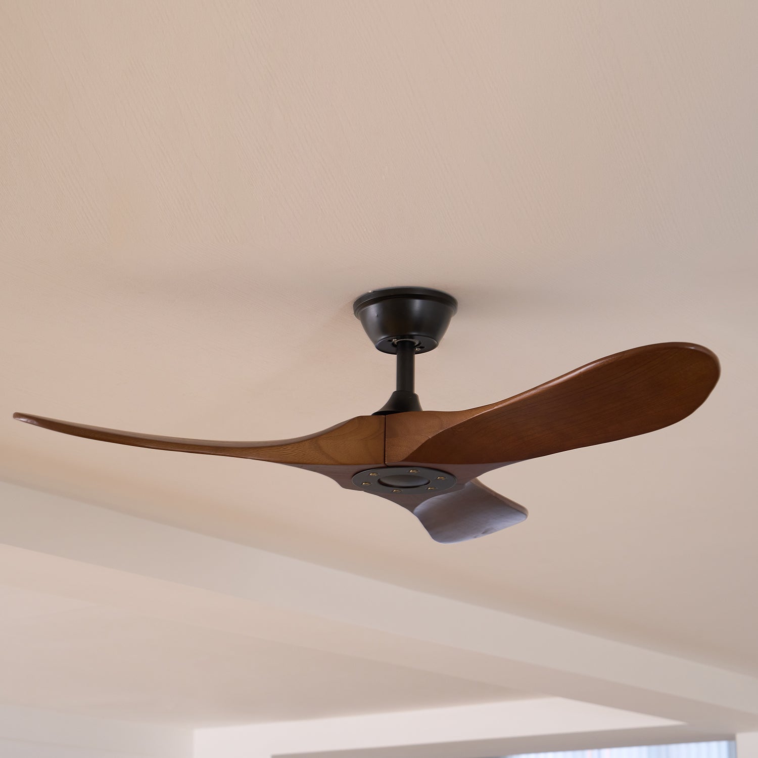 Aerelle | Ventilateur de plafond moderne silencieux avec télécommande
