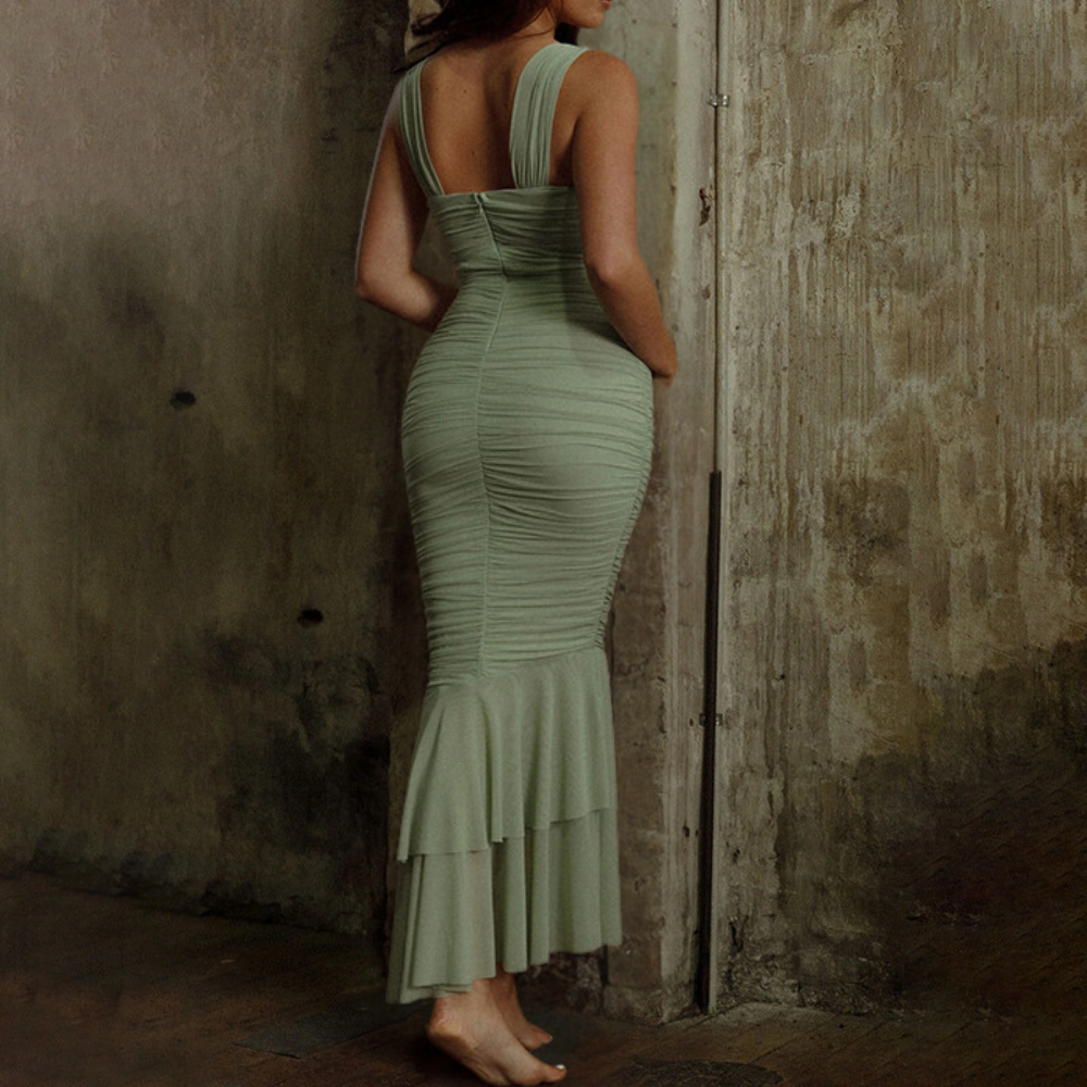 Adelina Fishtail Maxikjole, firkantet halsudskæring, ankel-længde