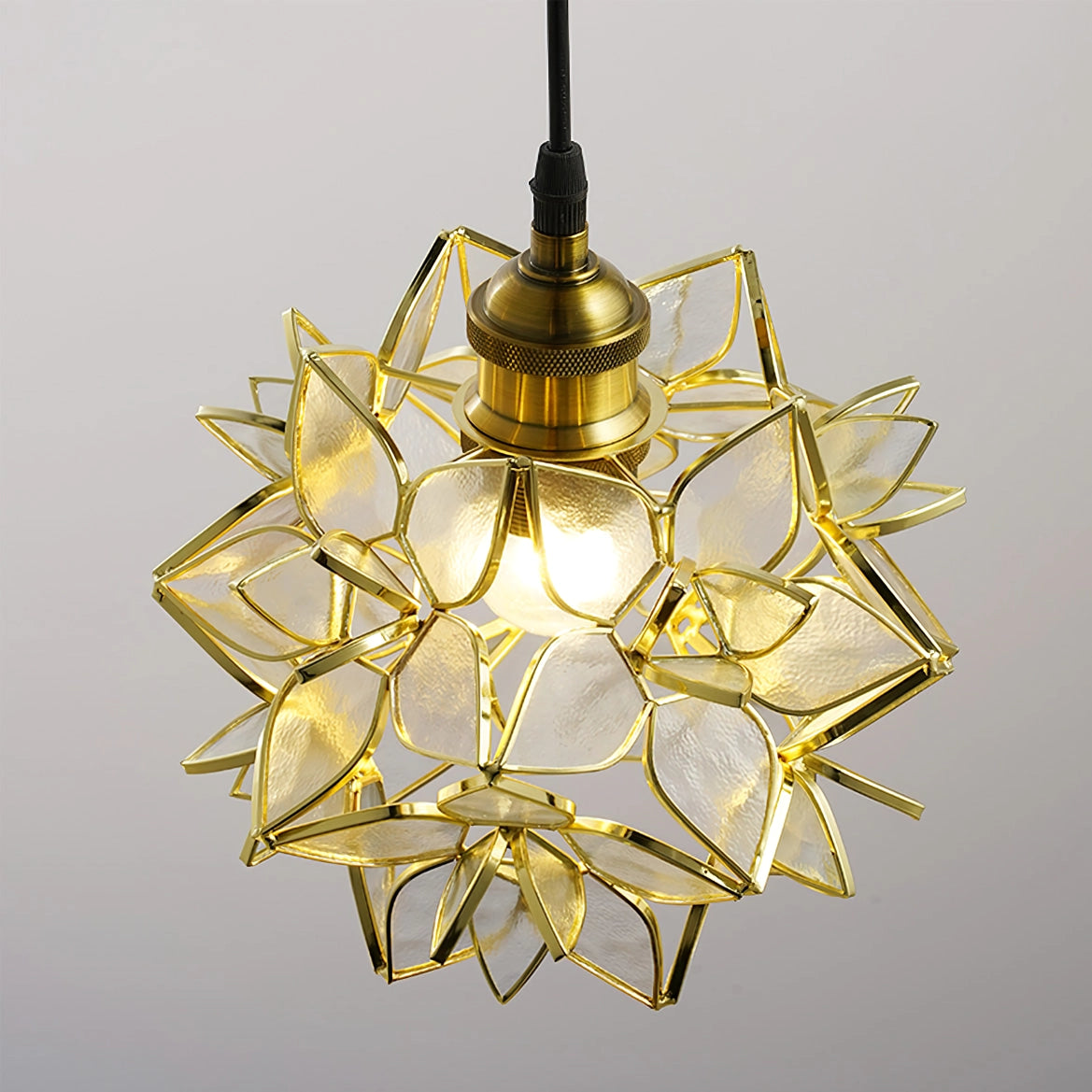 CapizLuxe Pendant Light Handcrafted Ceiling Lamp With Elegant Glow