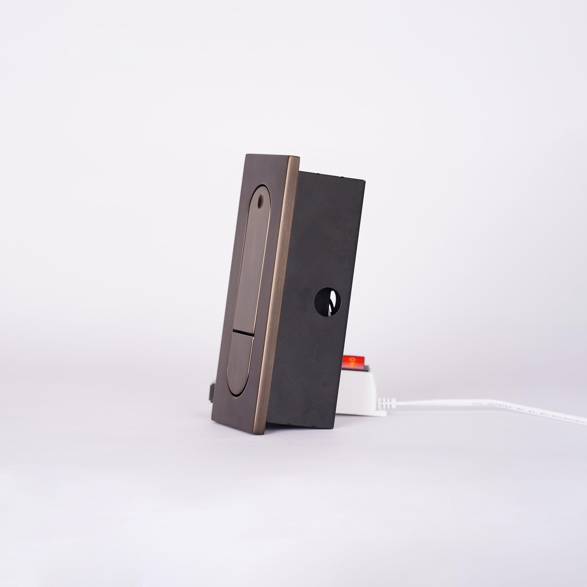 Elyra | Lámpara de pared moderna con LED para mesita de noche con luz ambiental trasera