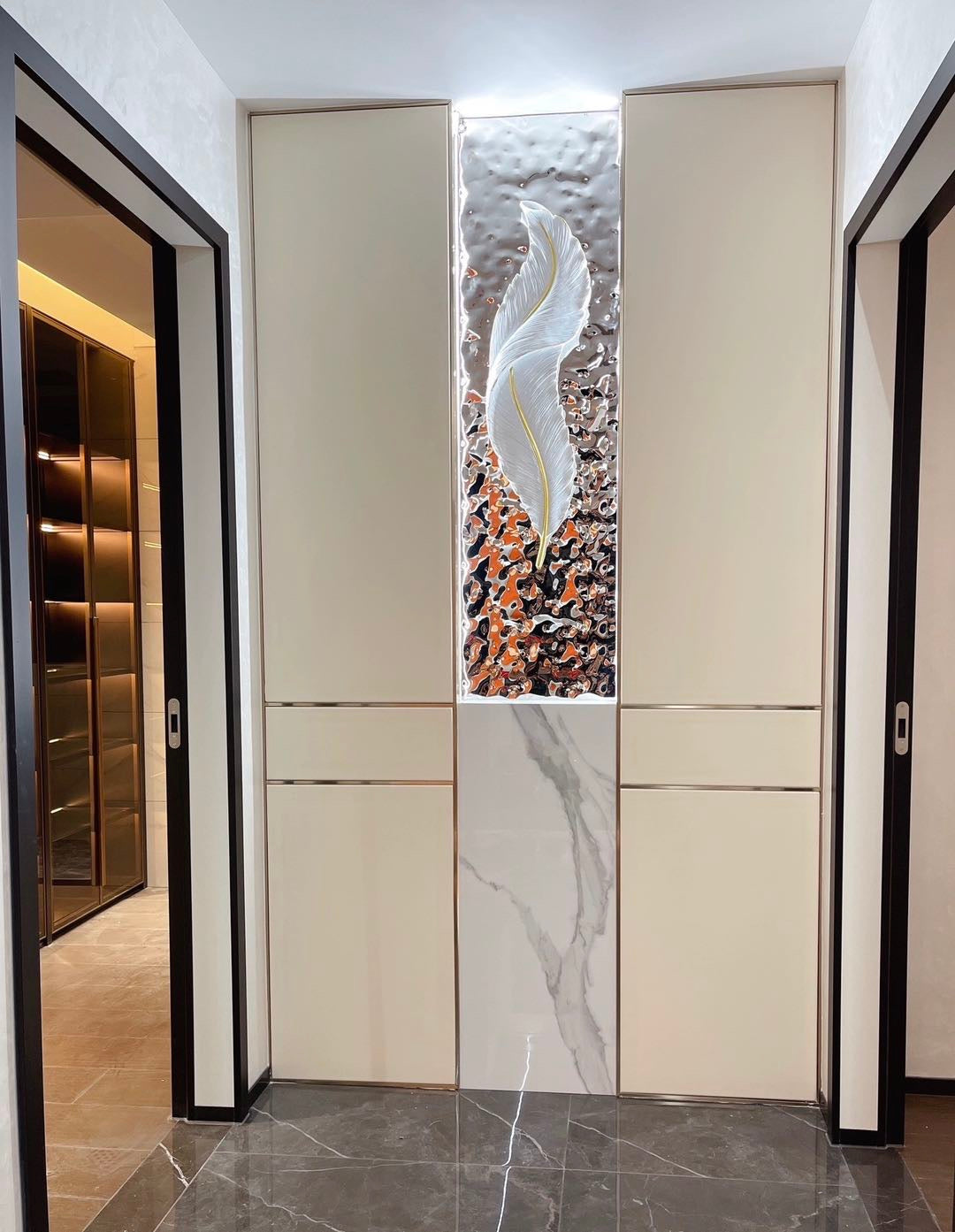 Nyara Nordic Feather LED Wall Lamp for Living Rooms