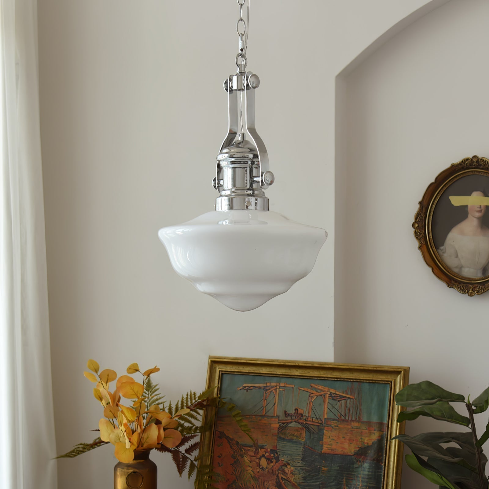Vernaro | School-Style Pendant Lamp With Glass Shades