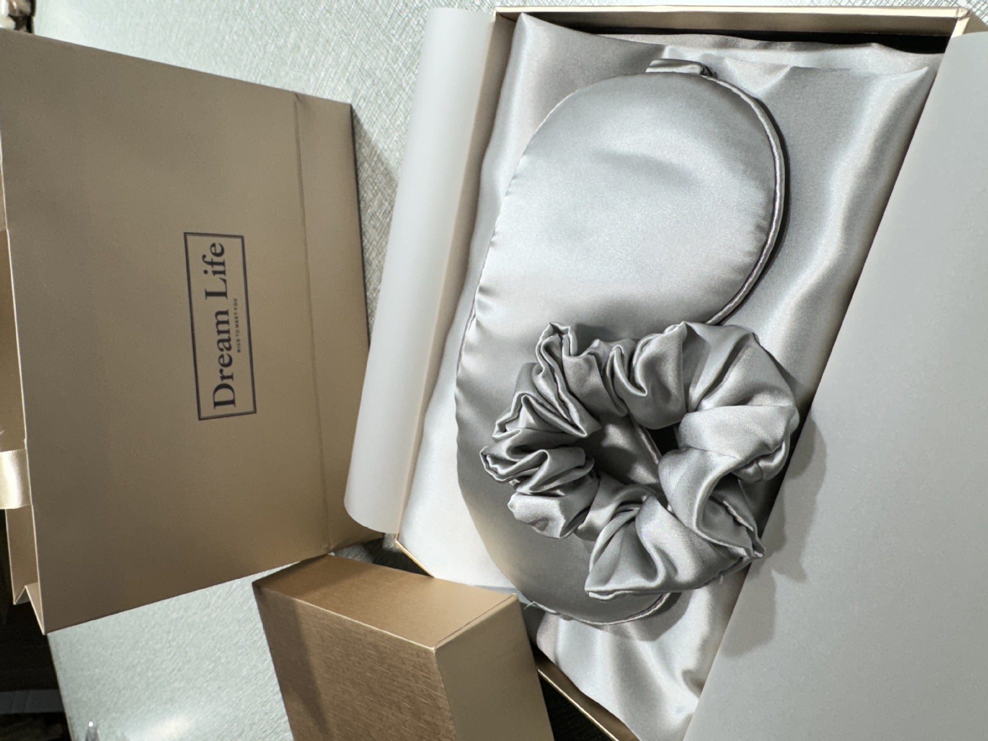 夜曲丝绸睡眠套装含枕套与眼罩