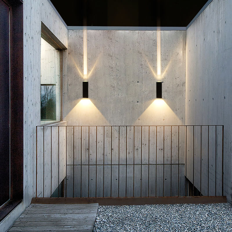 מנורת קיר חיצונית עמידה למים עם נורות לד מודרניות IP65, תאורה למעלה ולמטה, 6W-10W, 600-1000 לומן