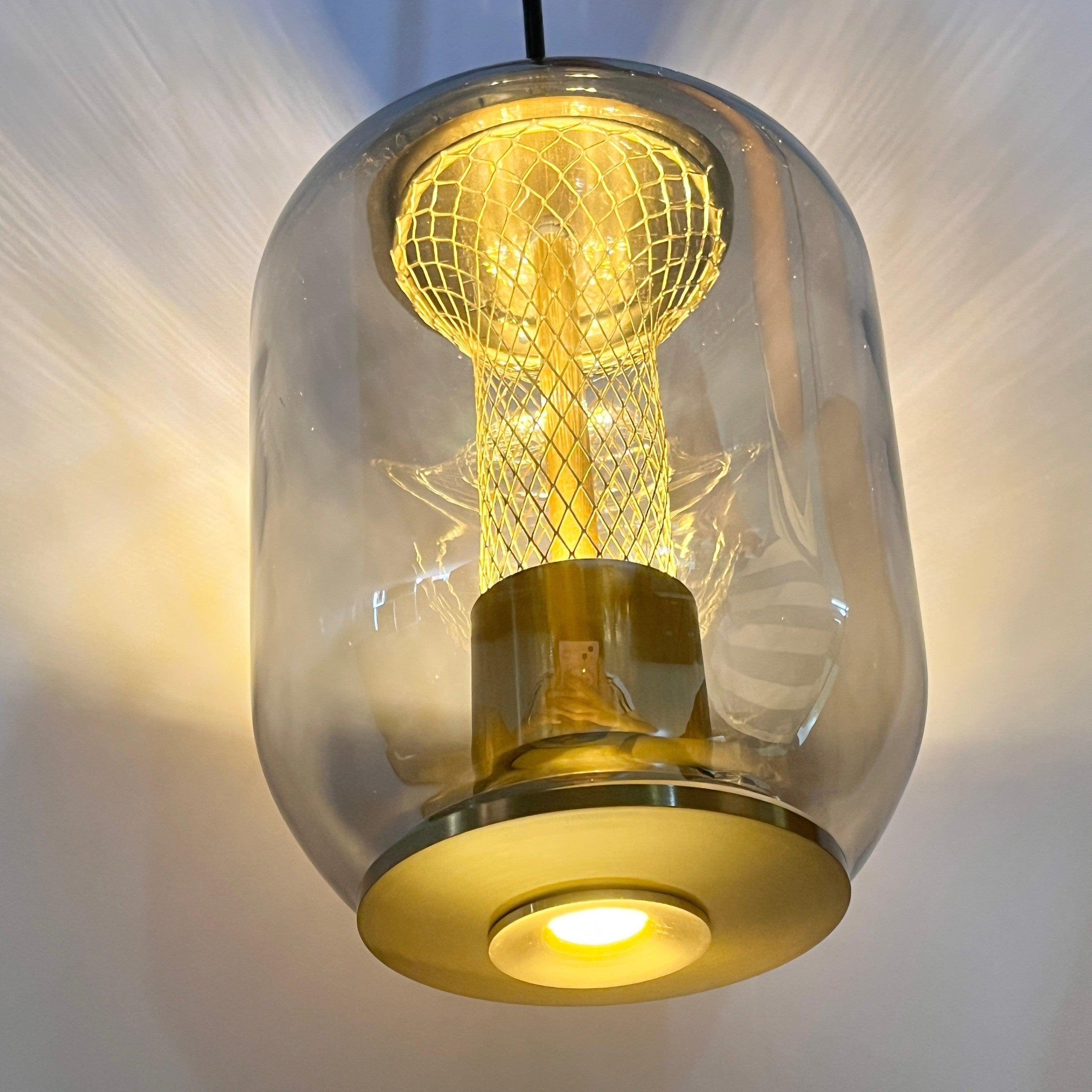 Aurea glasspendellamper for stuer med mykt varmt lys