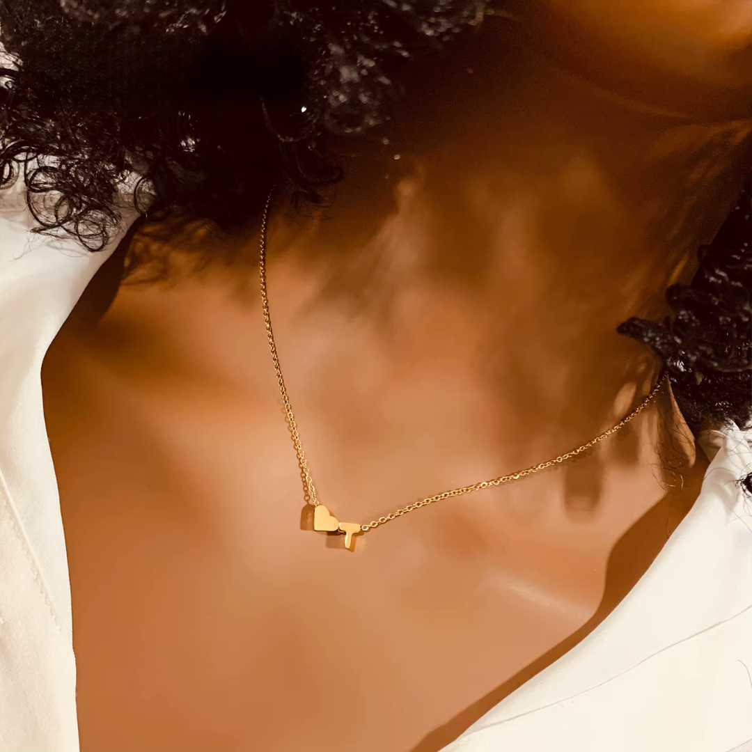 Luna Hart Initial Hanger Ketting