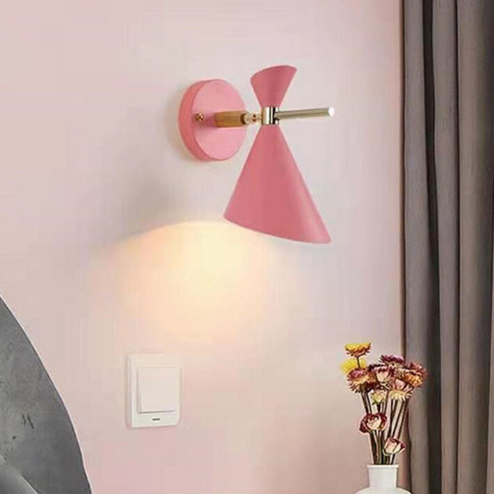 Arktis Nordic Wall Lamp With Horn Shade For Living Rooms