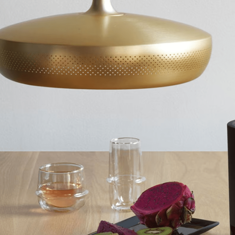 Závěsné svítidlo Ardell Nordic Art s bílým kovovým povrchem