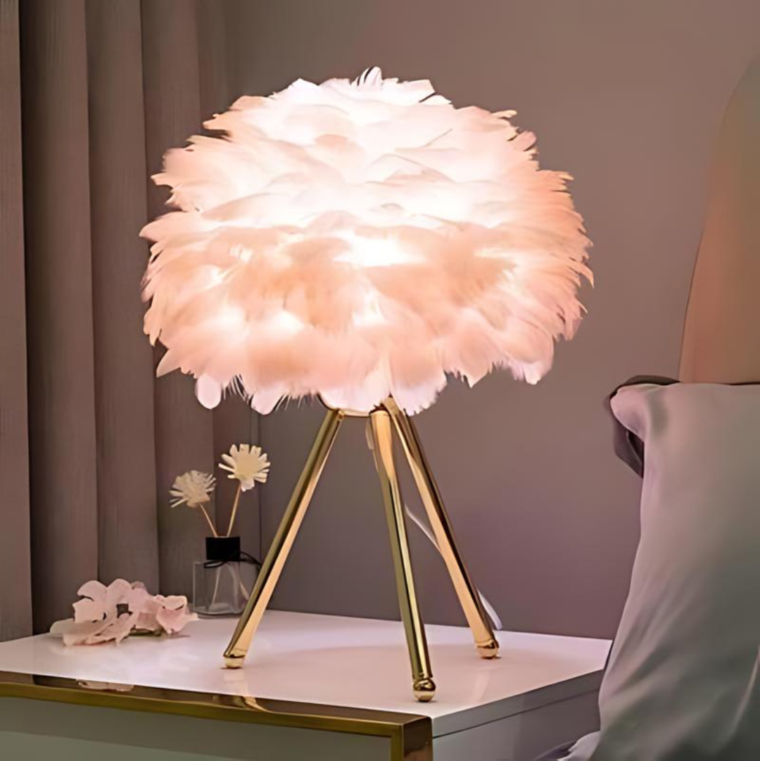 Mariselle Feathered Luxury Table Lamp For Living Room