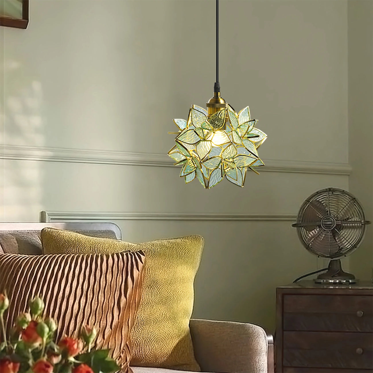 CapizLuxe Pendant Light Handcrafted Ceiling Lamp With Elegant Glow