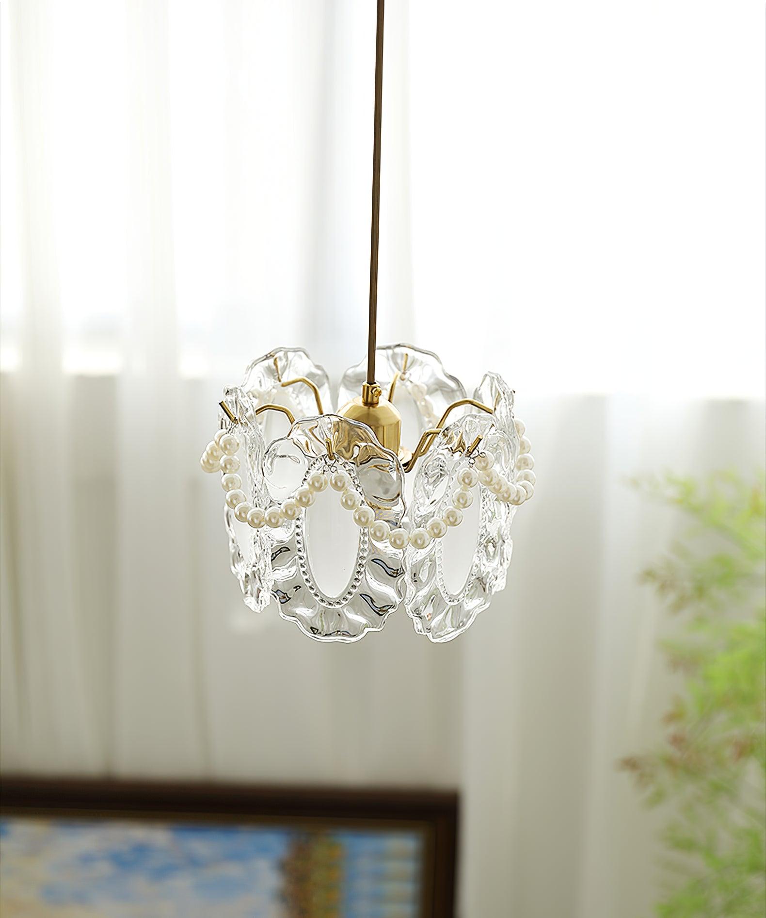 Suspension en verre floral compatible LED inspirée par la nature