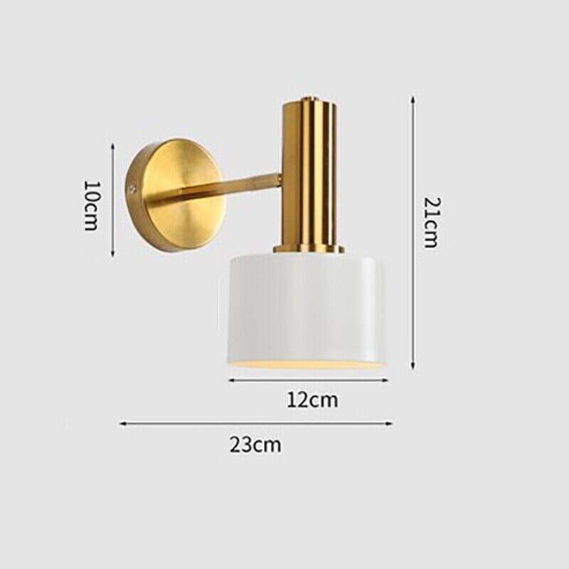 Lumină de perete Lumen Crest aurie și neagră, corp modern