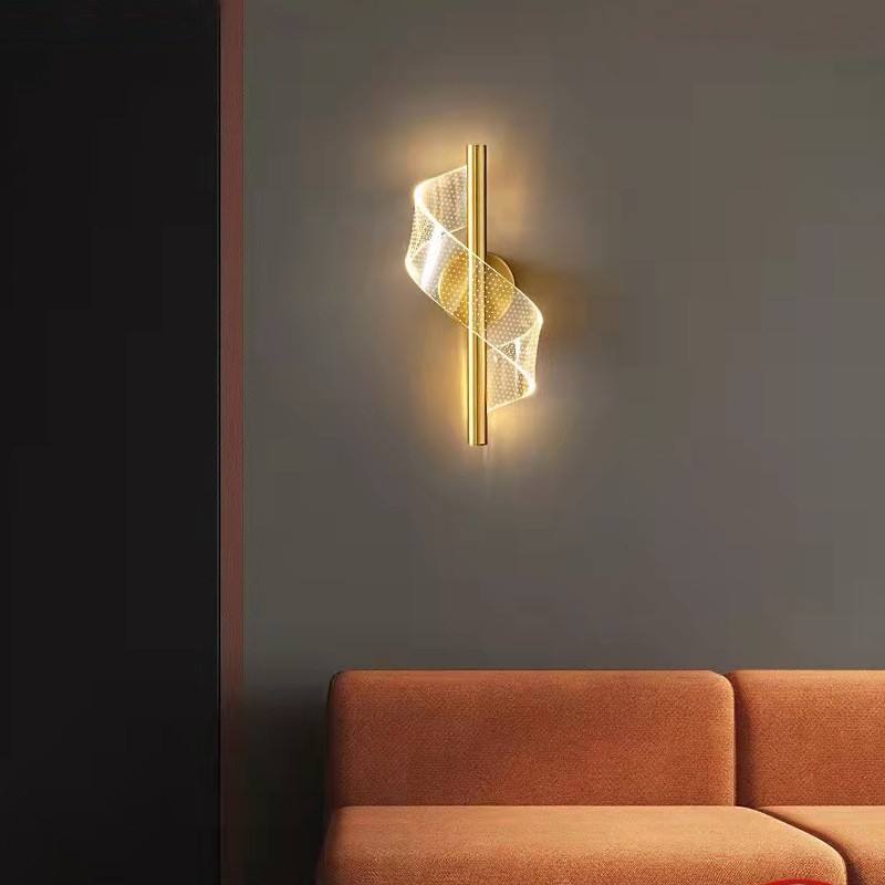 Luminara | Luxurious LED Wall Light With Glass Candelabra