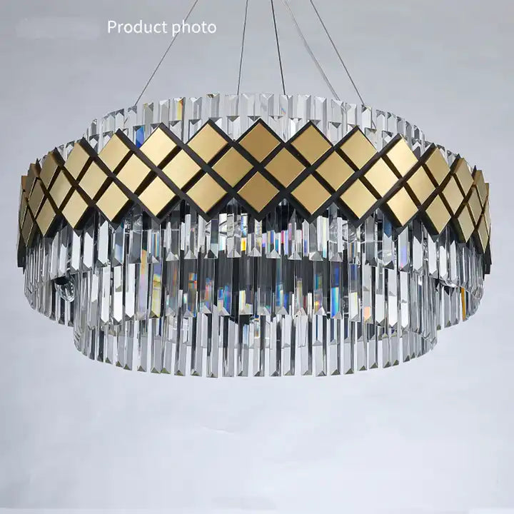 Lustre de Vidro Aurelia com Acabamento Moderno em Brilho Luxuoso