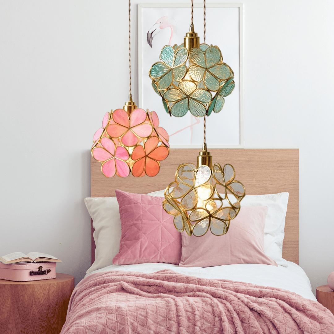 Nova Bloom Glass Pendant Light With Nordic Flower Design