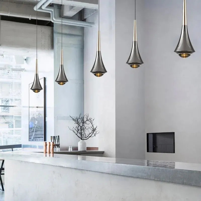 Silvara Silver-Plated Pendant Lamp for Modern Interiors