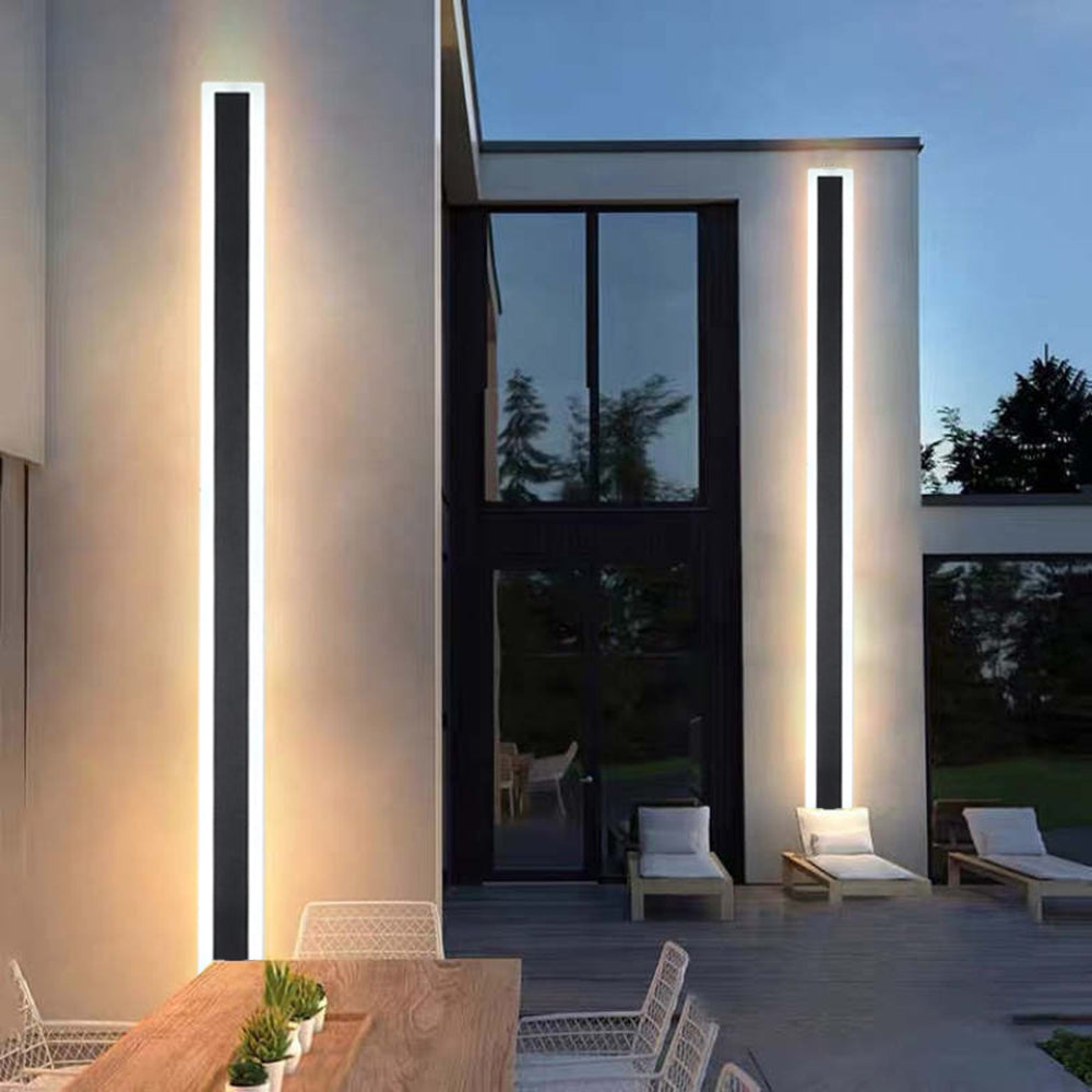 LumaShade Outdoor LED Wall Light IP65 With Motion Sensor