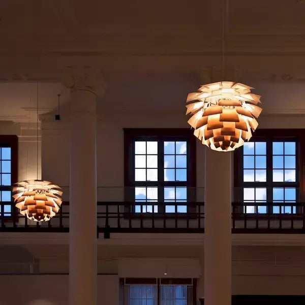 Elara artisjok metalen hanglamp met LED-sculptuur