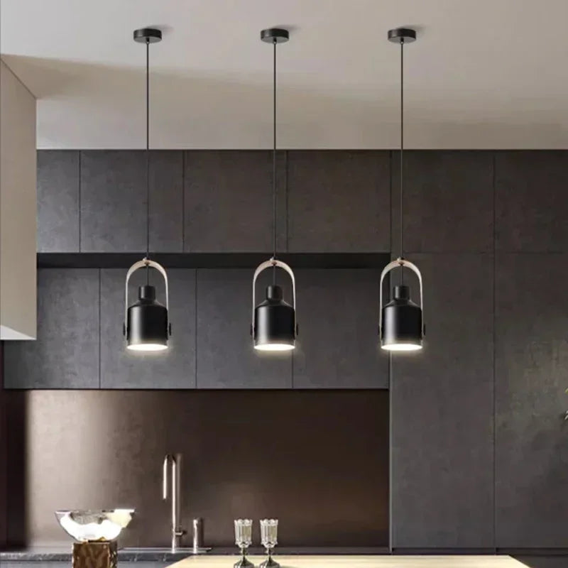 Candeeiro de Pé LumaArc para Ambiente de Quarto e Sala de Estar, Design Fino, Minimalista e Moderno