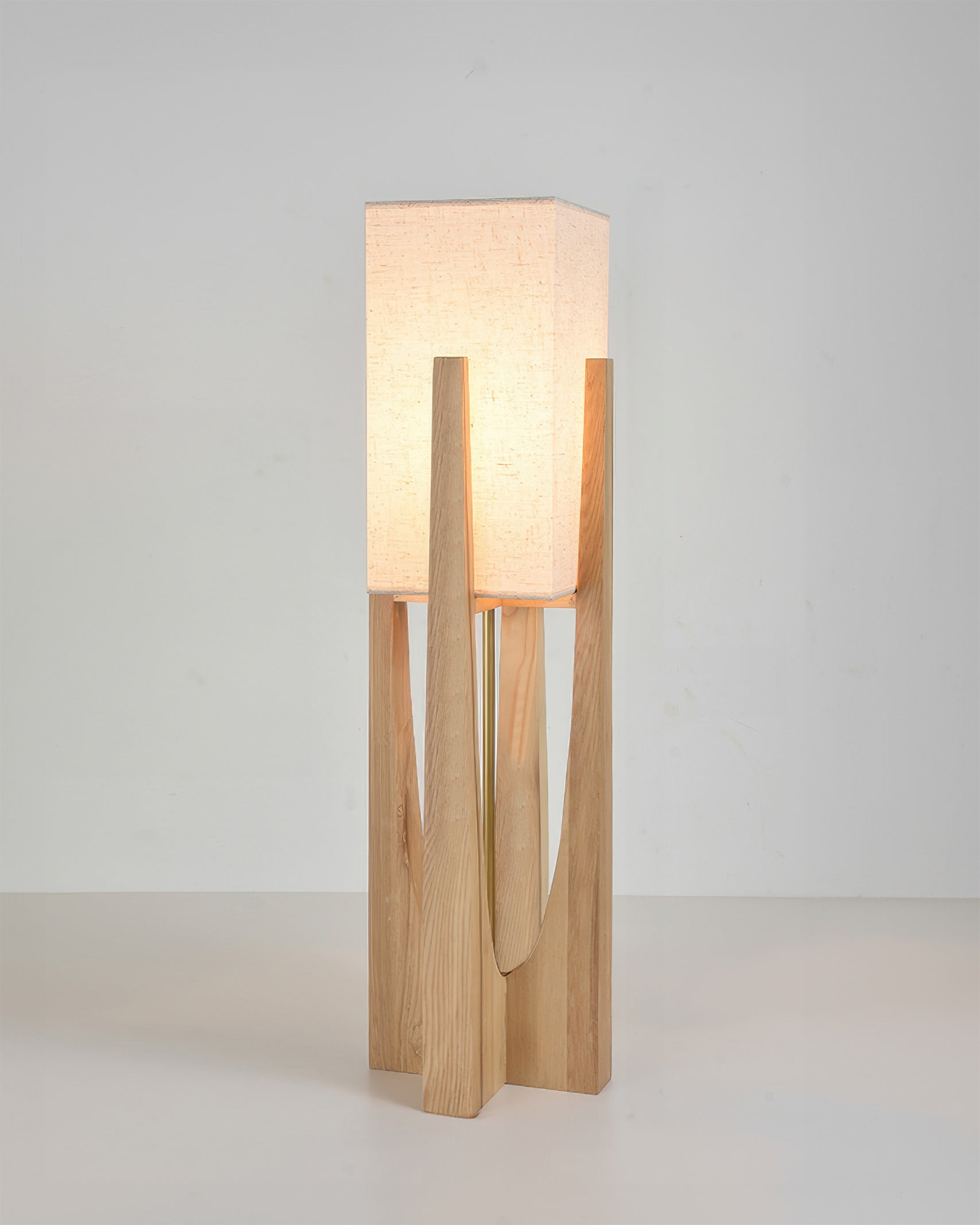 Kairo Seto Walnut Floor Lamp Japanese Inspired With Brass Accents Minimalist