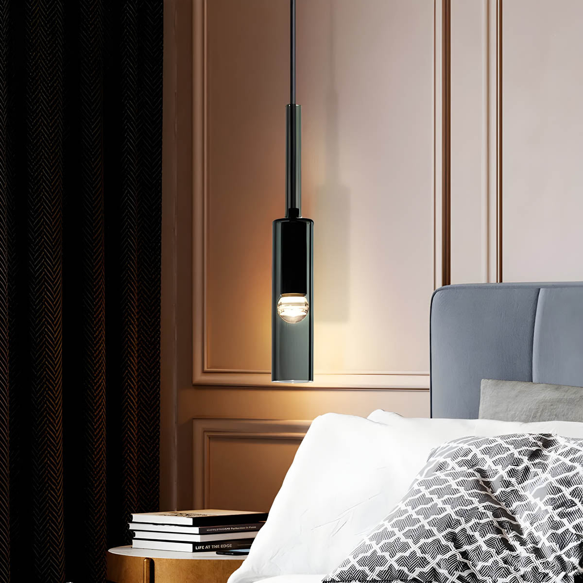 Lyra Nordic glas- och metallpendel med integrerad LED