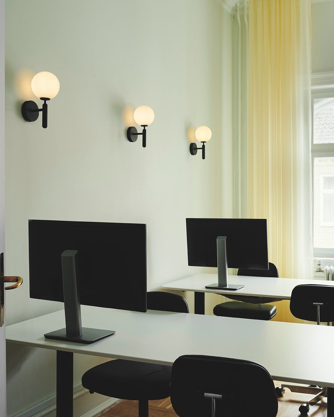 FjordLuma Wall Light Minimalist Scandinavian Design