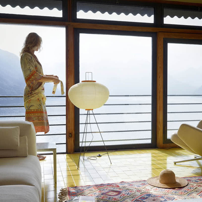 Candeeiro de Pé Selora com Tripé e Abajur de Papel Lantern Glow