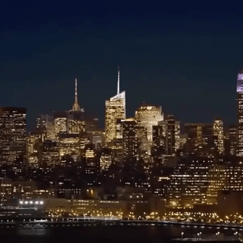 AeroCore Kompakti Voimala Radiolla, Aurinkopaneelilla ja LED-valolla